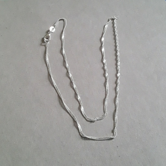 Chain - Picture 1 of 1